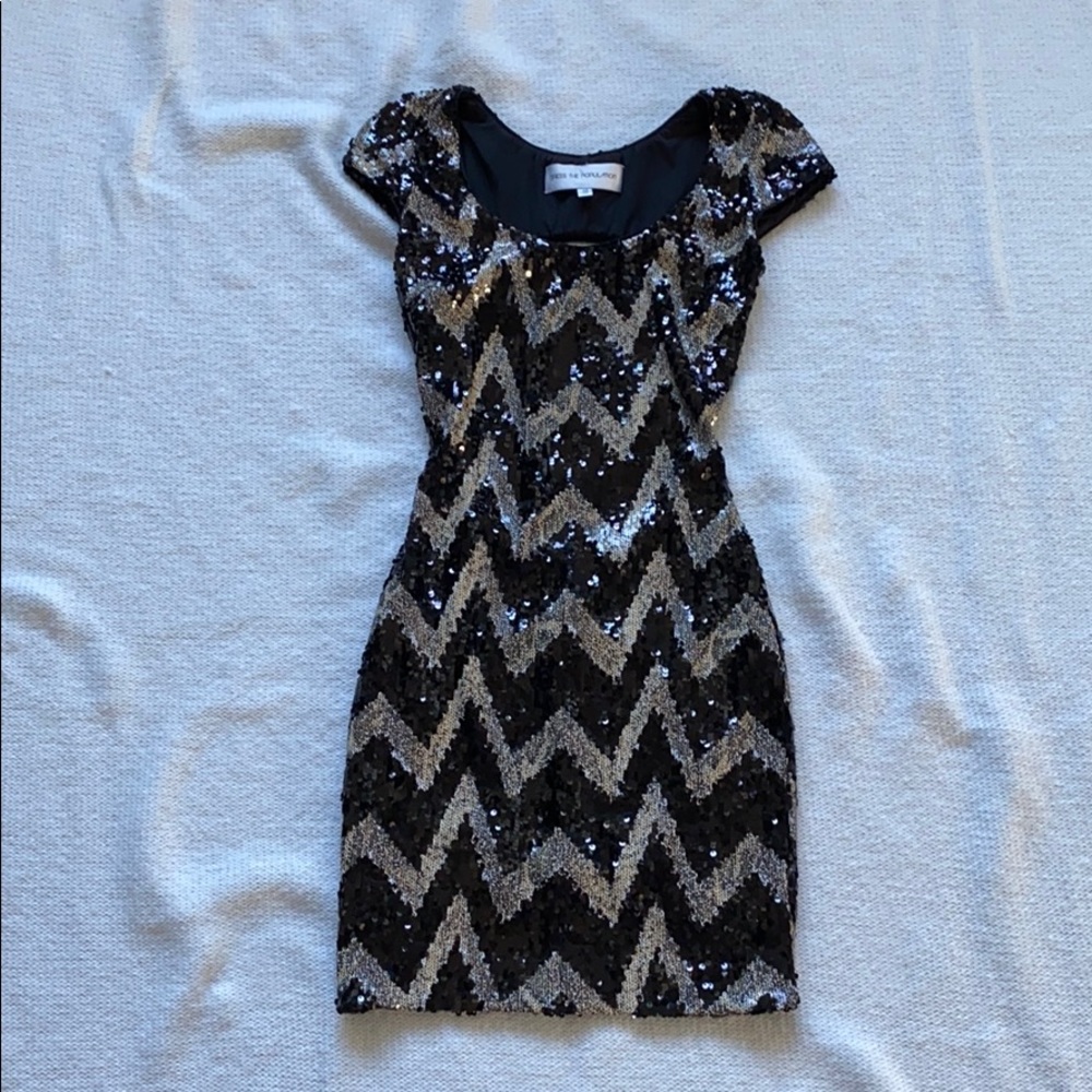 Dress the Population Sequin Mini dress openback